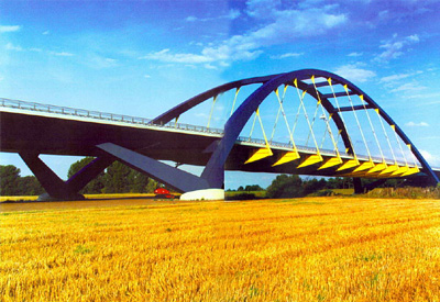 ���ػ����ı�̼���